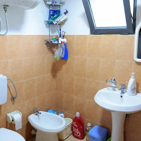 Private Velipoje